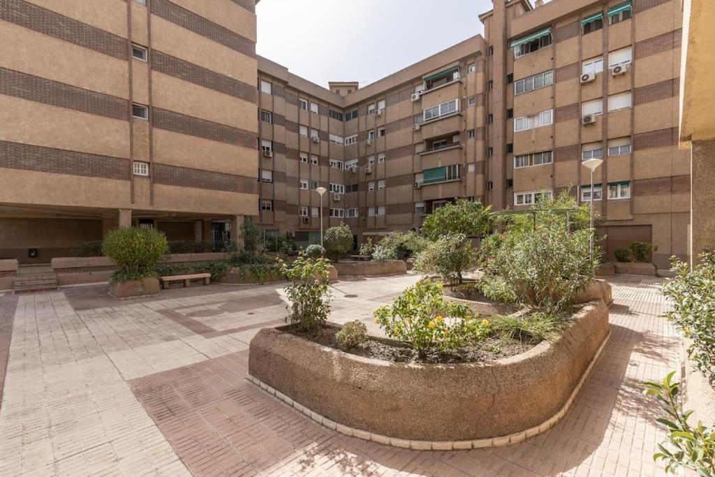 Ferienwohnung Neptuno Deluxe Granada Exterior foto